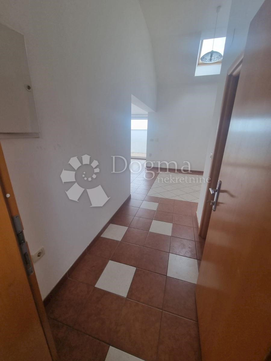 Appartamento Novi Vinodolski, 28,02m2