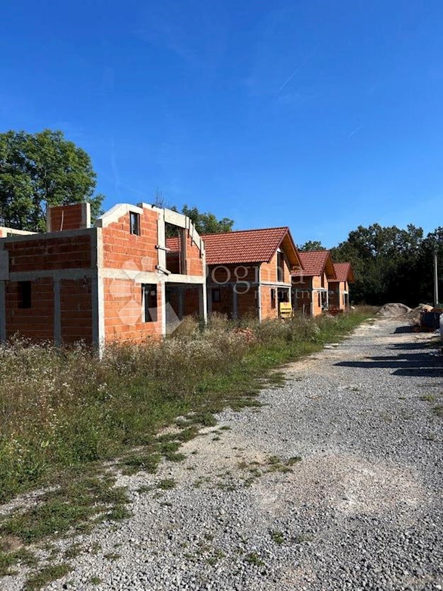 Casa Podoštra, Gospić - Okolica, 90m2