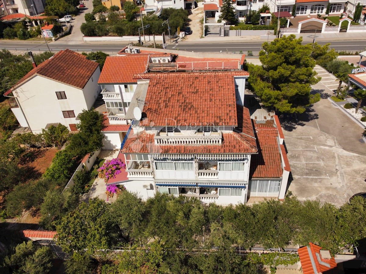 Albergo Vodice, 585m2