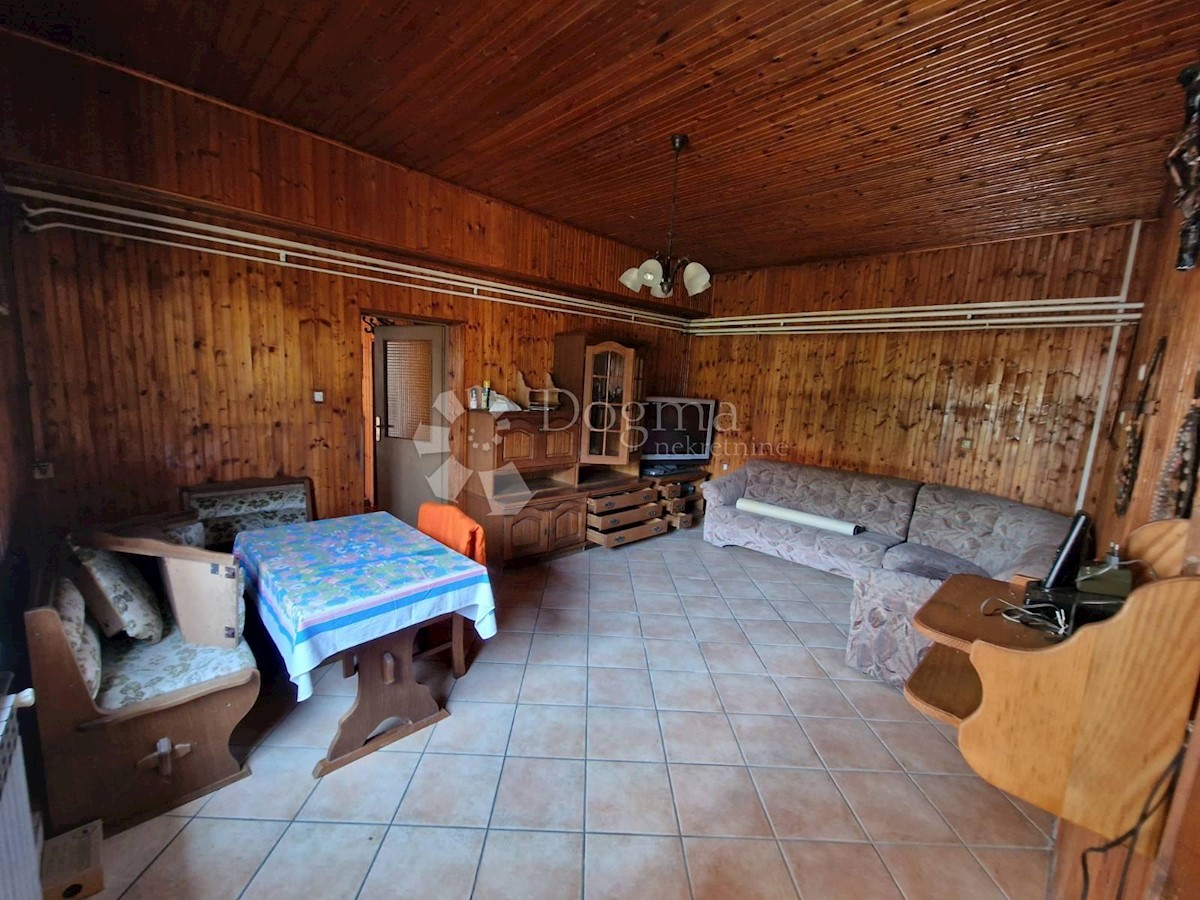 Casa Bratina, Pisarovina, 570m2