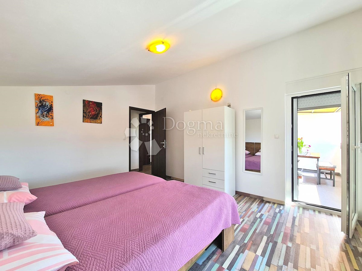 Casa Starigrad, STARIGRAD, 382m2