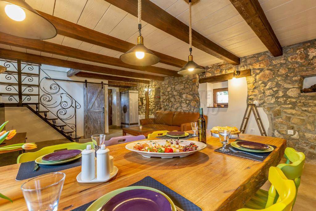 Bellissimo antico restaurato con terrazza sul tetto!