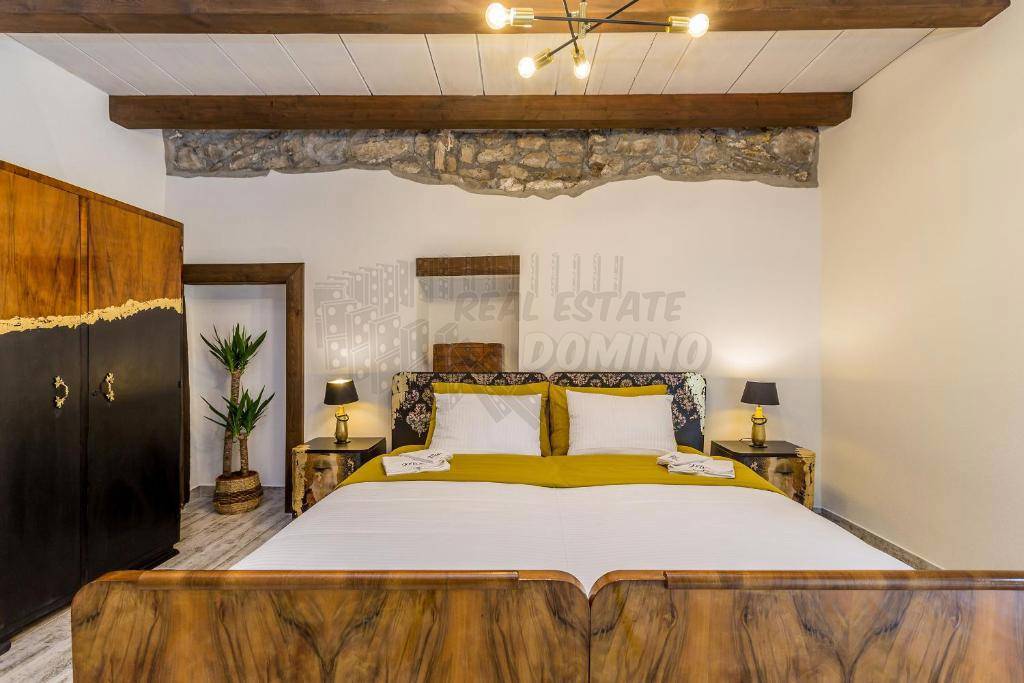 Bellissimo antico restaurato con terrazza sul tetto!