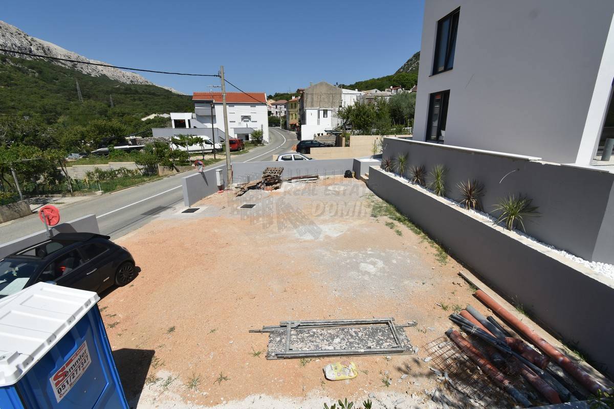 Nuova costruzione con giardino - Baška!! Isola di Veglia