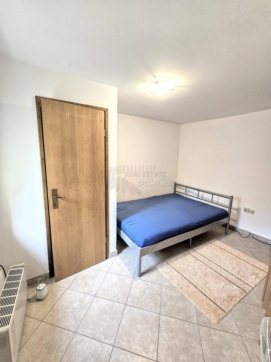 Una splendida casa ristrutturata con giardino! L'isola di Veglia!