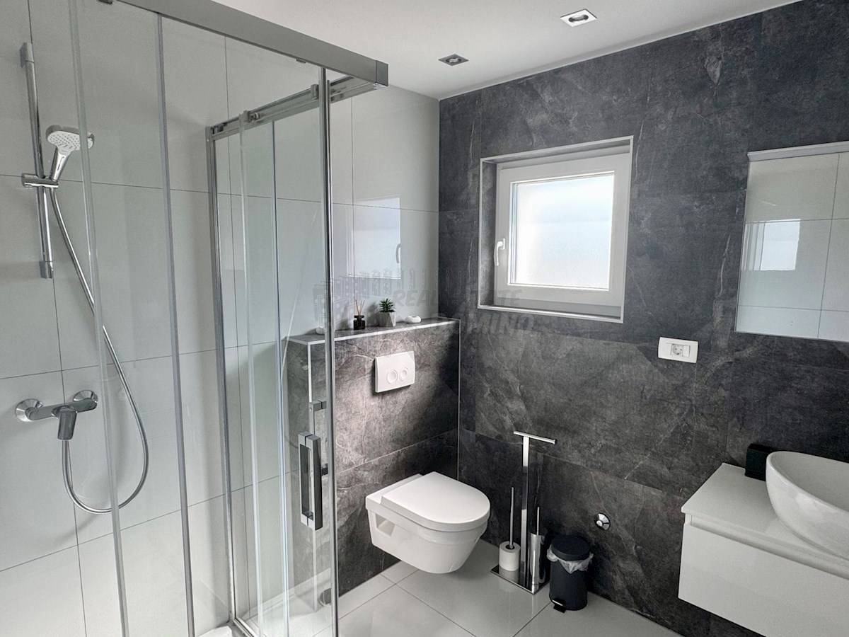 Lusso vicino a Malinska, sull'isola di Veglia!