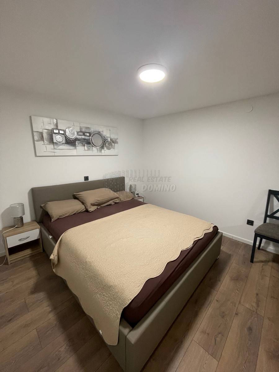 Bellissima casa ristrutturata con giardino a 150 metri dal mare! Punat