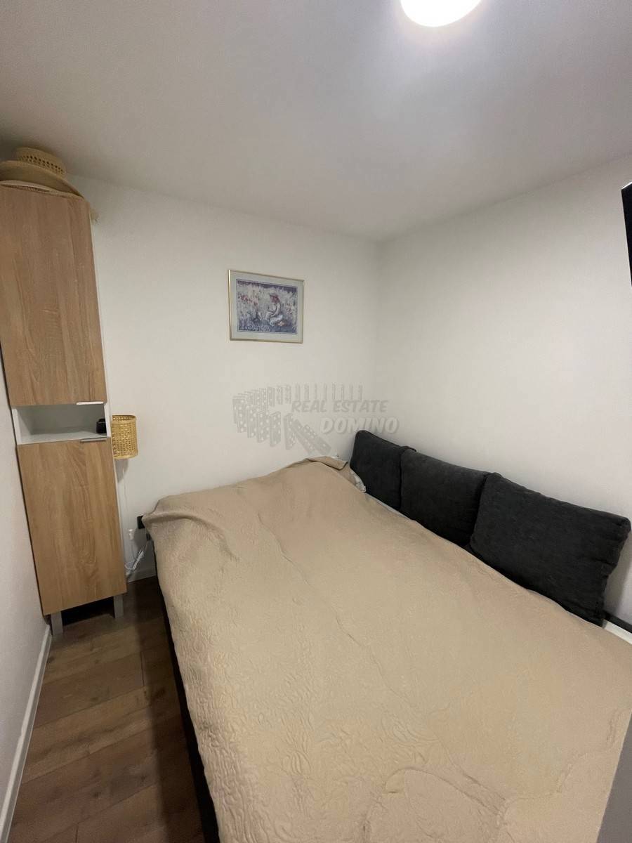 Bellissima casa ristrutturata con giardino a 150 metri dal mare! Punat