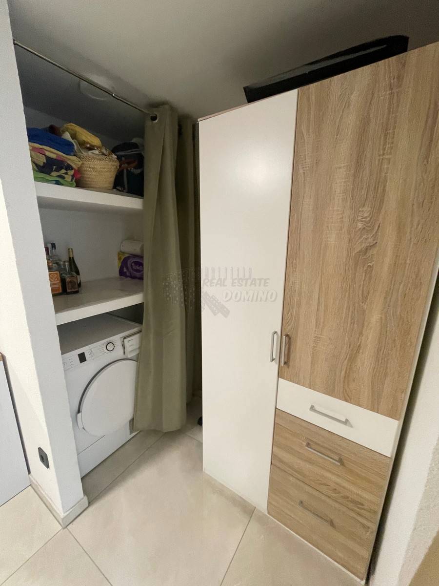 Bellissima casa ristrutturata con giardino a 150 metri dal mare! Punat