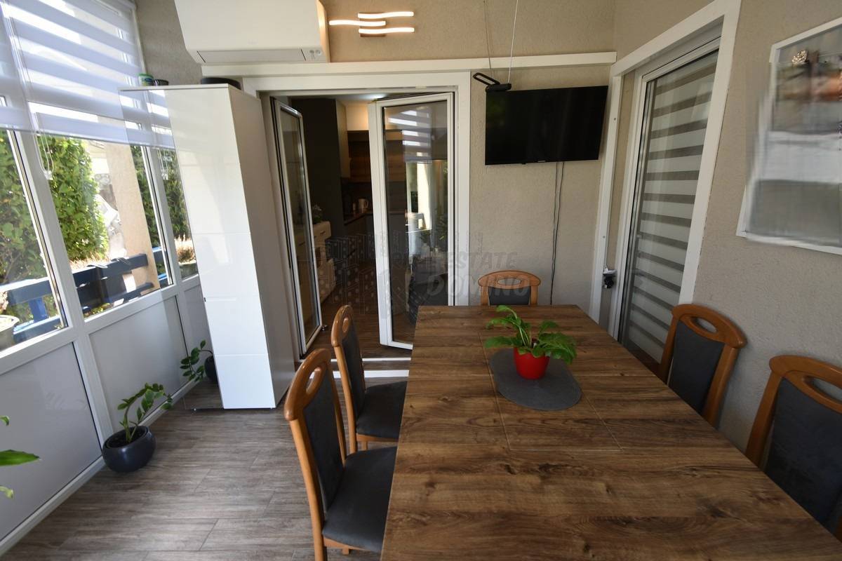 Appartamento Malinska, Malinska-Dubašnica, 60m2