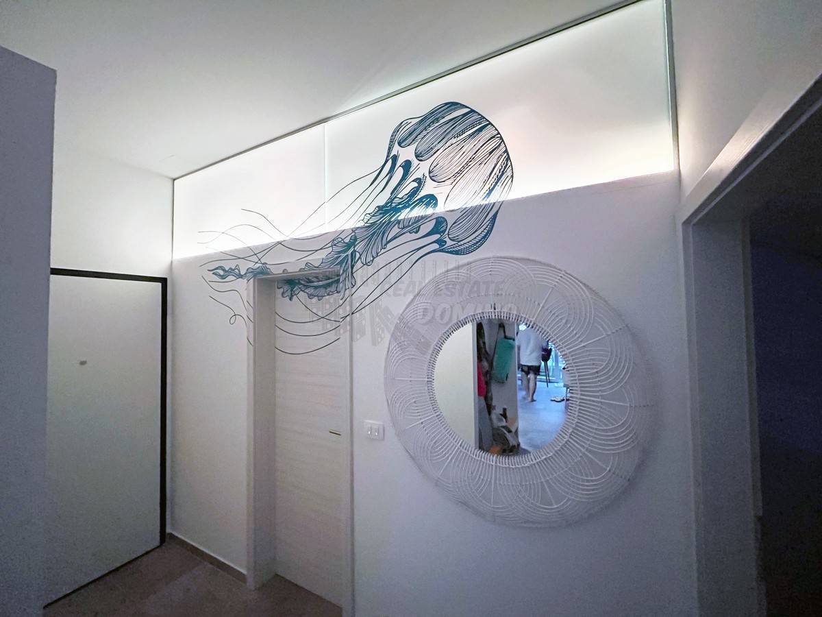 Appartamento con ampia terrazza, Malinska!