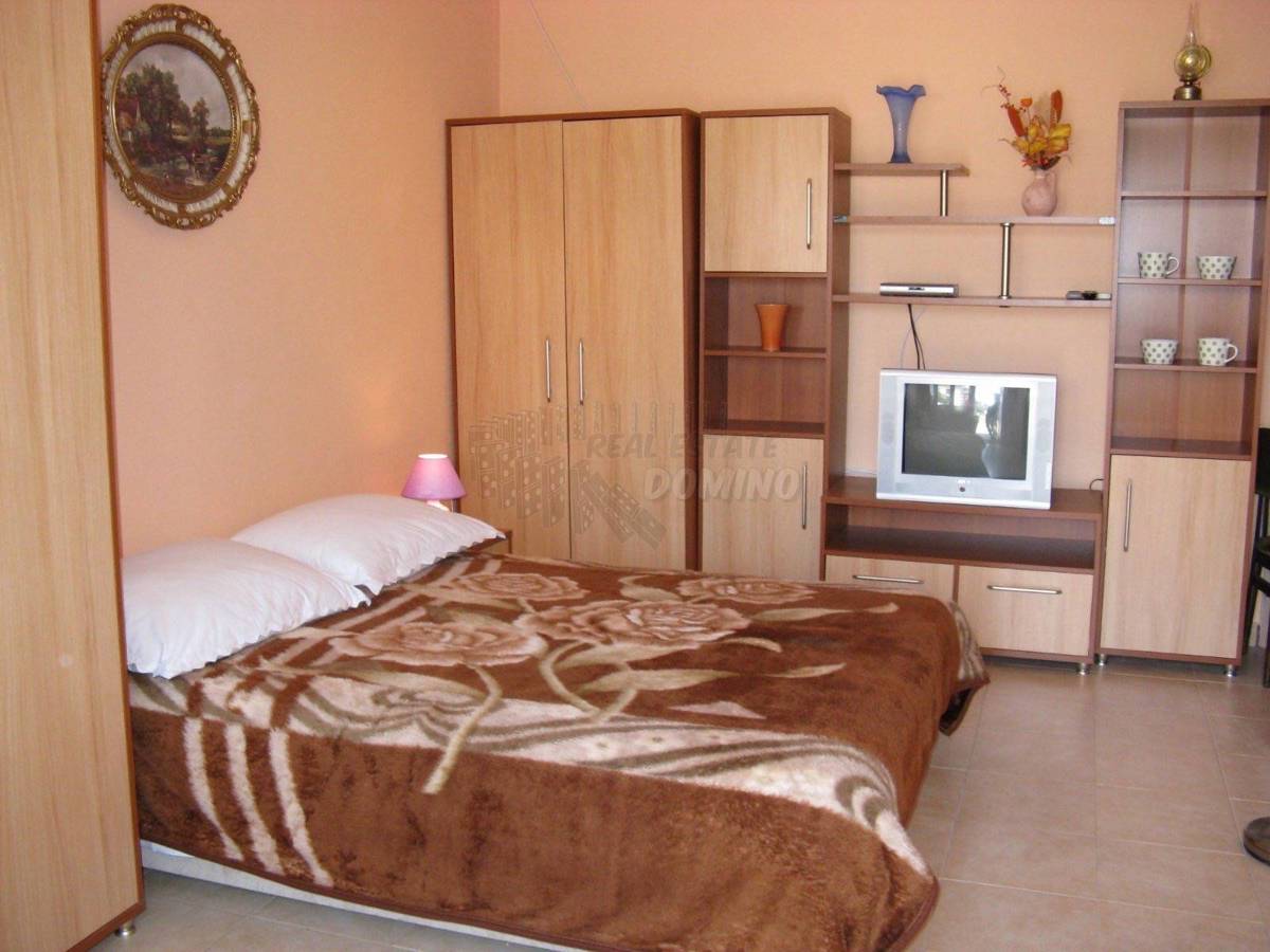 Città di Krk-casa appartamento per investimento!