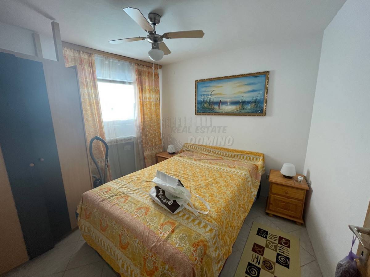 Casa ristrutturata con 2 appartamenti! Punat