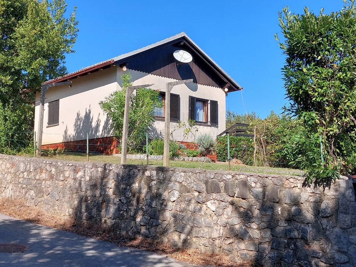 Casa indipendente con un grande potenziale! L'isola di Veglia!