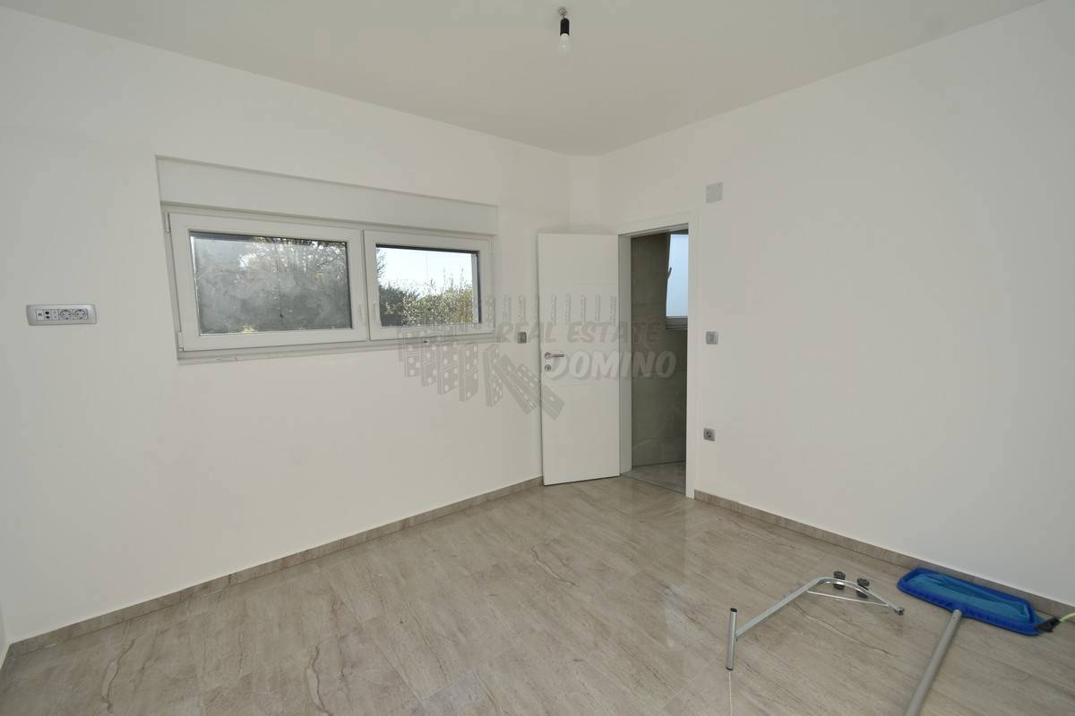 Nuova casa di lusso con 4 camere da letto! Isola di Veglia!