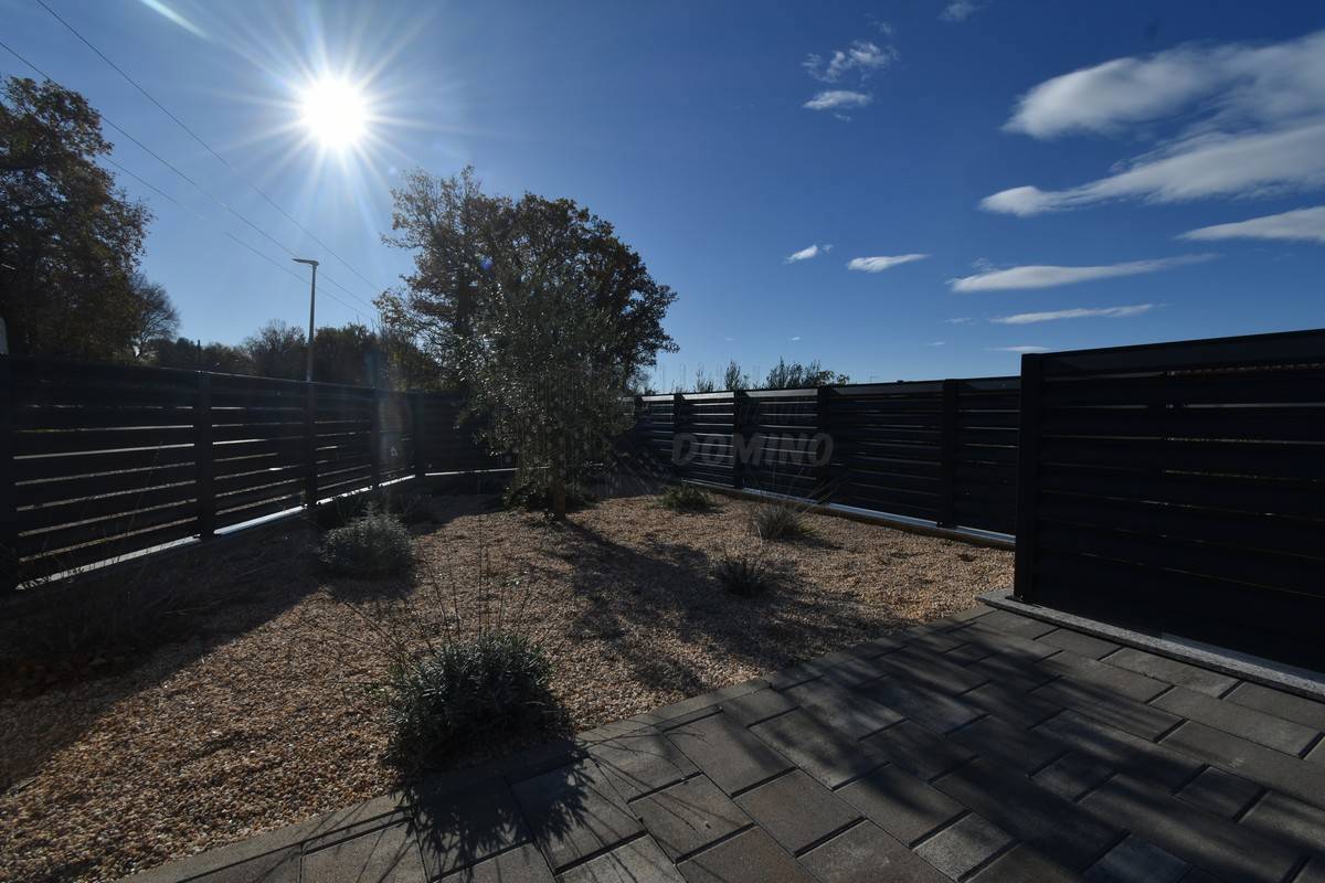 Nuova casa di lusso con 4 camere da letto! Isola di Veglia!