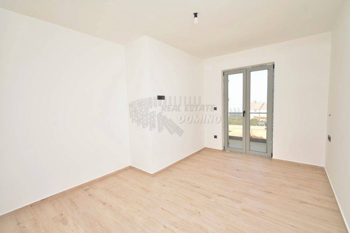 Nuova e affascinante casa in stile mediterraneo con piscina! Isola di Krk, Malinska