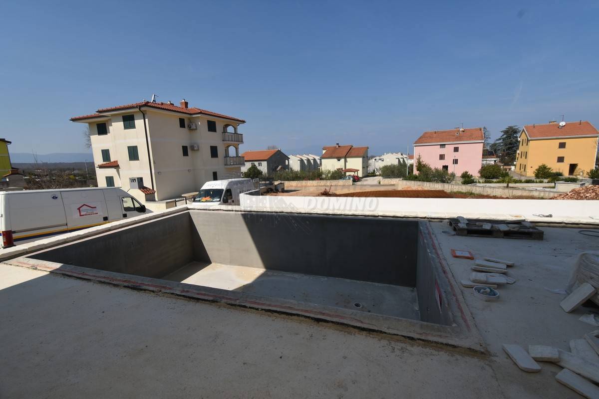Nuova e affascinante casa in stile mediterraneo con piscina! Isola di Krk, Malinska