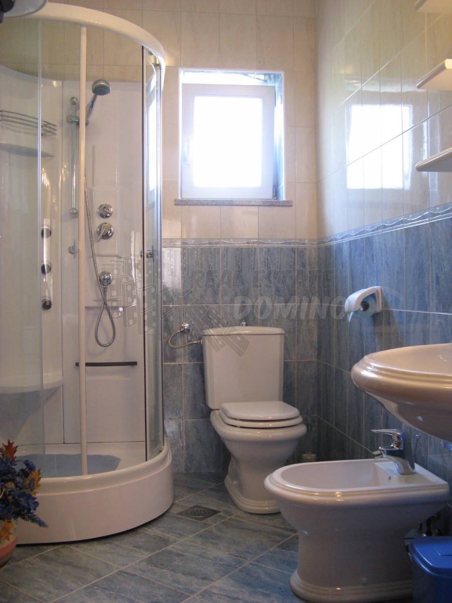 Città di Krk-casa appartamento per investimento!