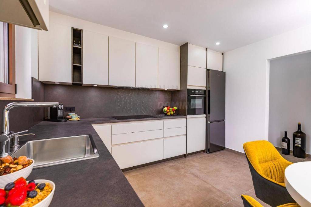 Splendida nuova costruzione vicino alla città di Krk