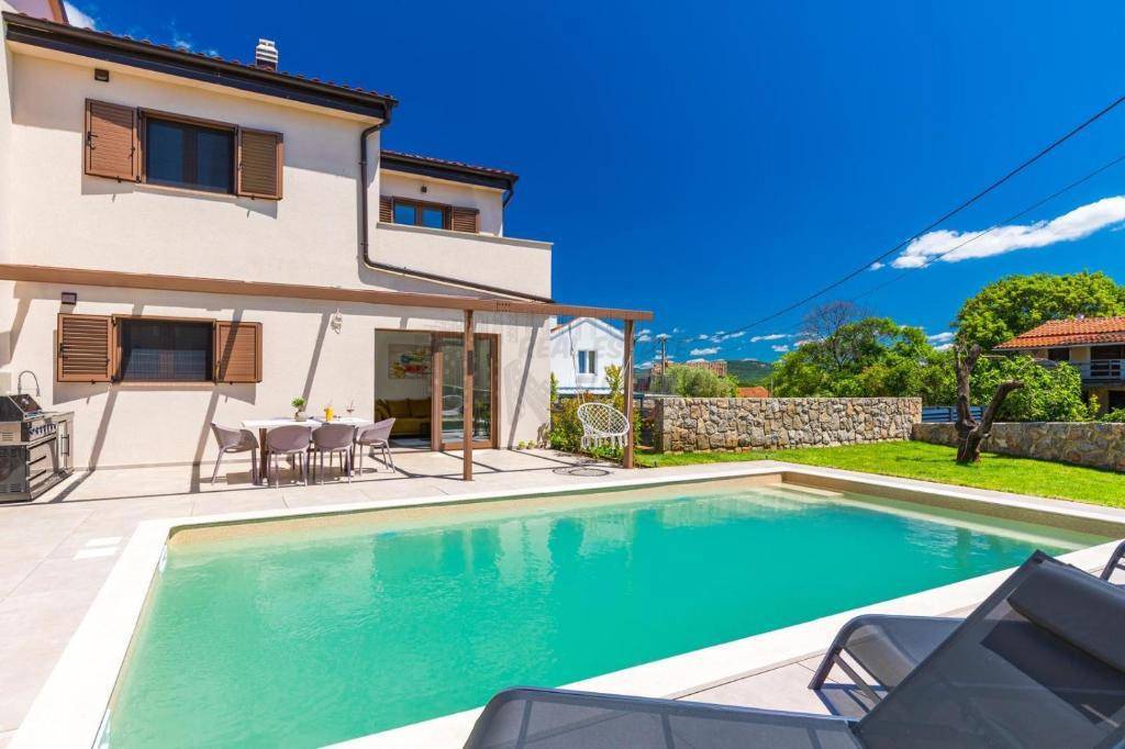 Splendida nuova costruzione vicino alla città di Krk