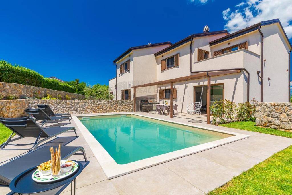 Splendida nuova costruzione vicino alla città di Krk