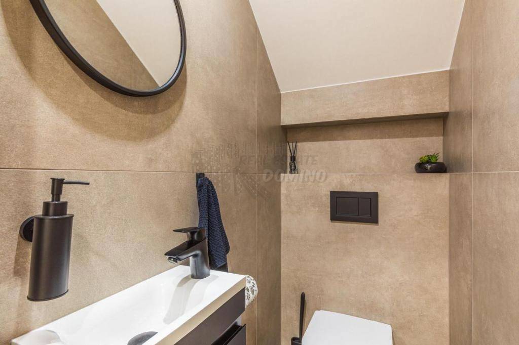 Splendida nuova costruzione vicino alla città di Krk