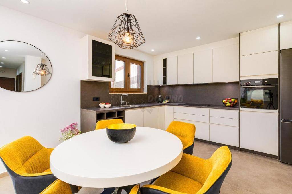 Splendida nuova costruzione vicino alla città di Krk