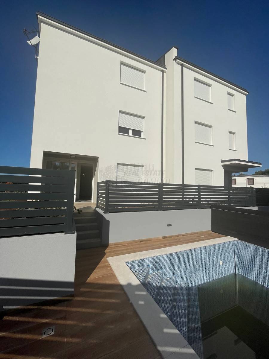 Appartamento Šilo, Dobrinj, 62m2