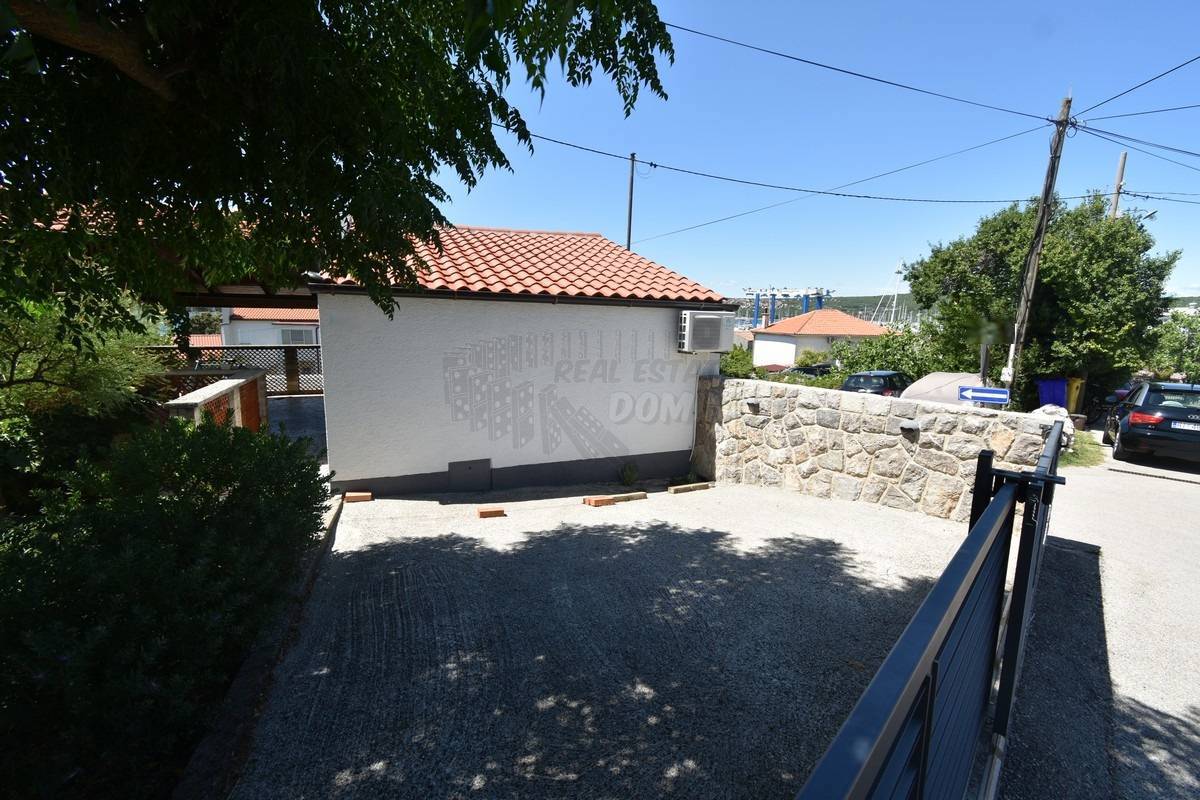 Casa a 70 metri dal mare! Punat