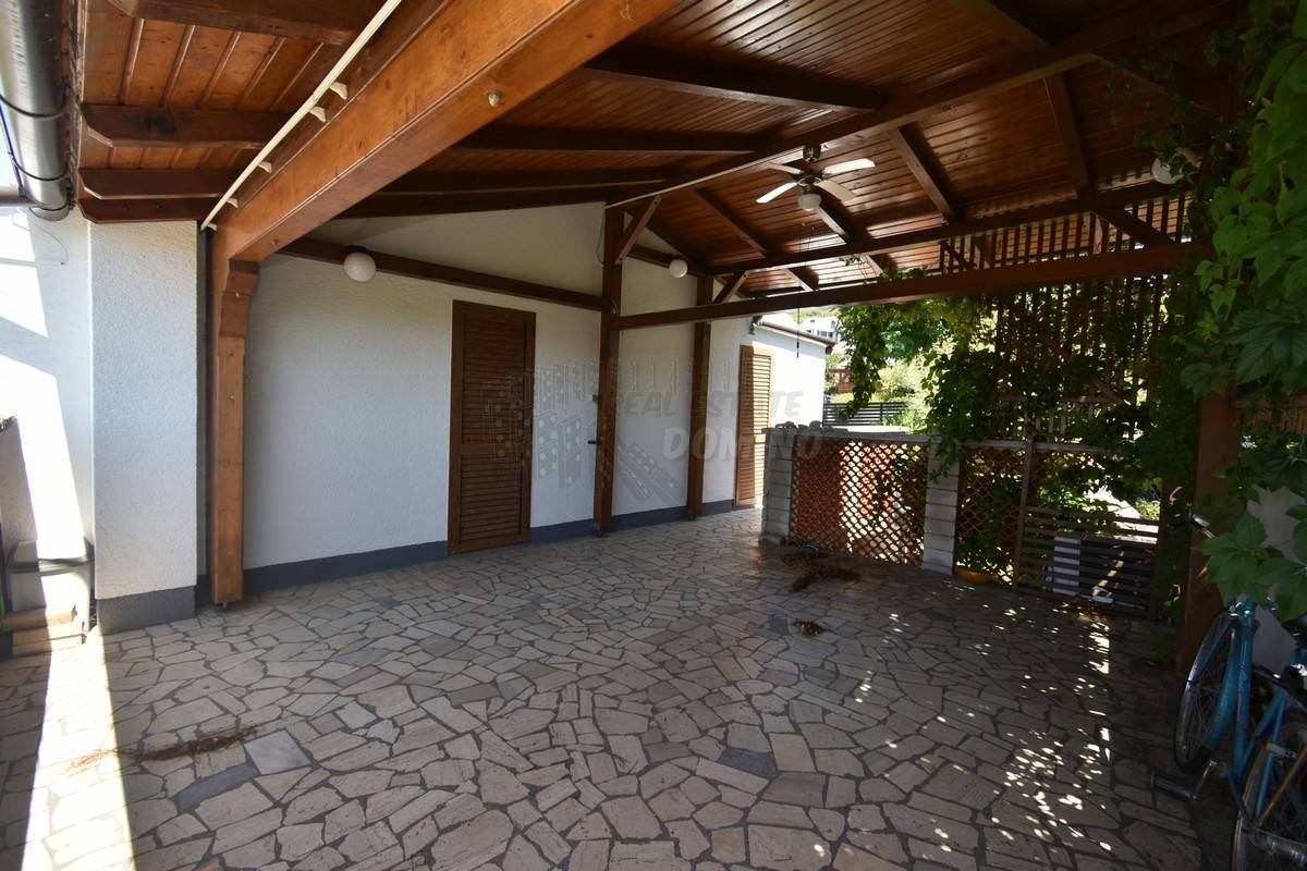 Casa a 70 metri dal mare! Punat