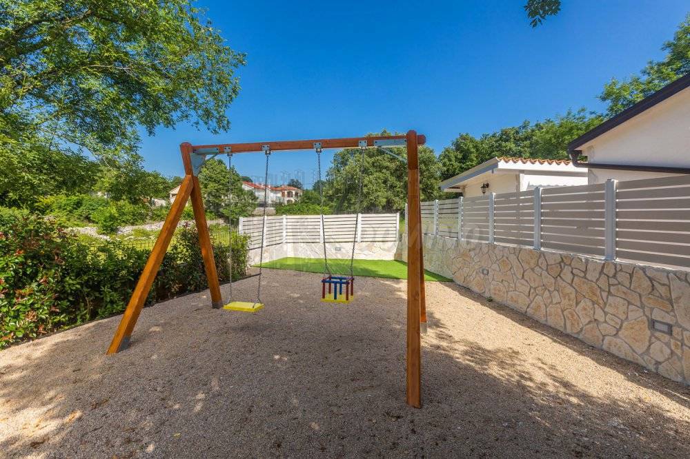 Casa Malinska, Malinska-Dubašnica, 281m2