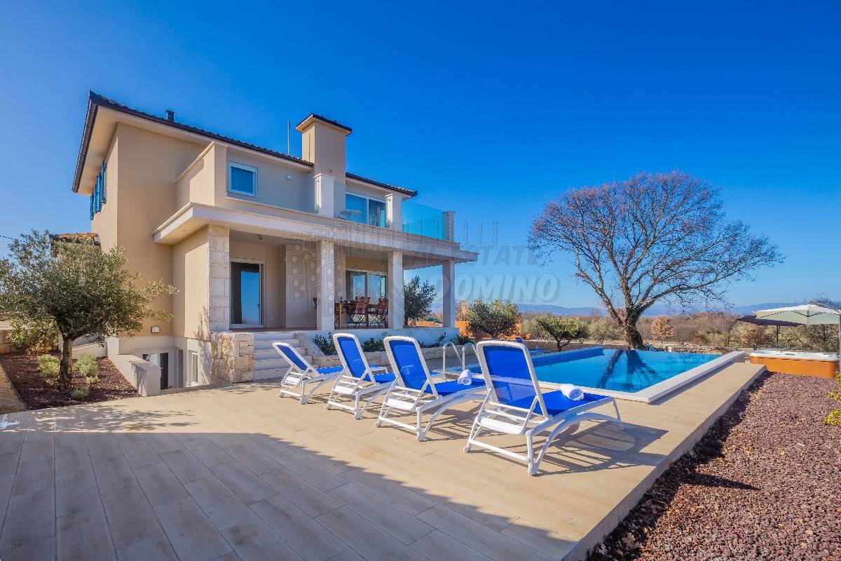 Casa Malinska, Malinska-Dubašnica, 281m2