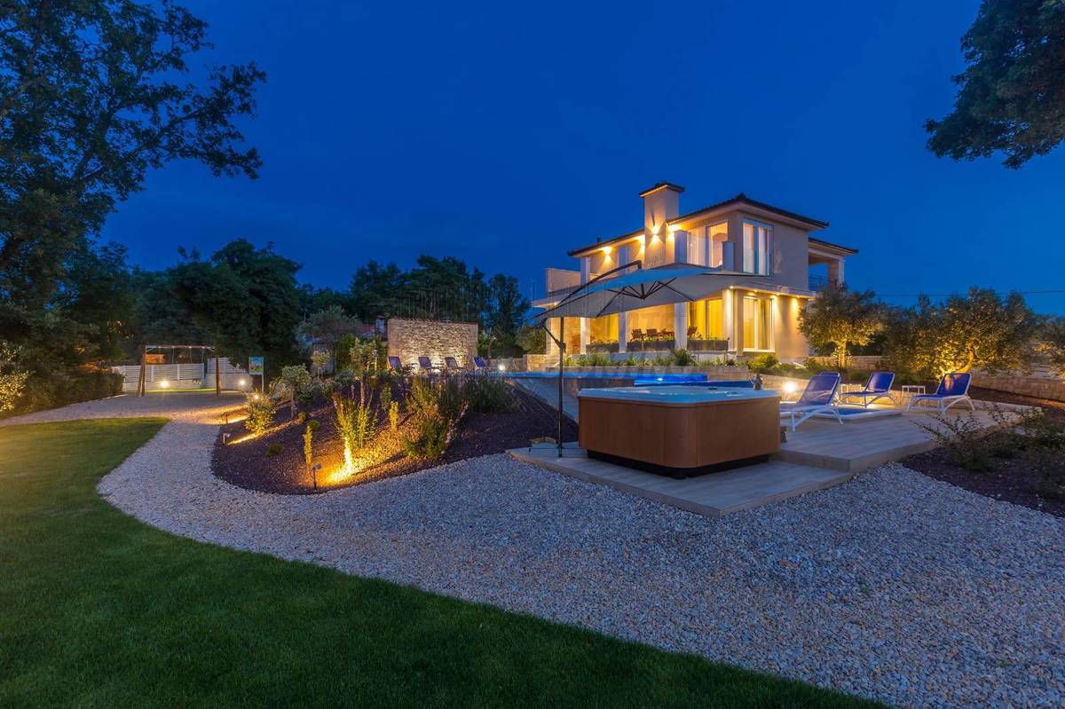 Casa Malinska, Malinska-Dubašnica, 281m2