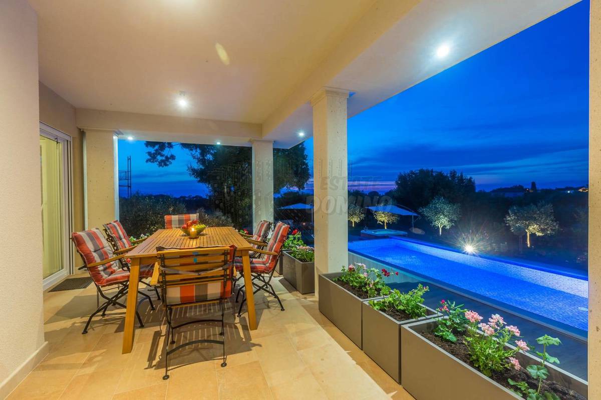 Casa Malinska, Malinska-Dubašnica, 281m2