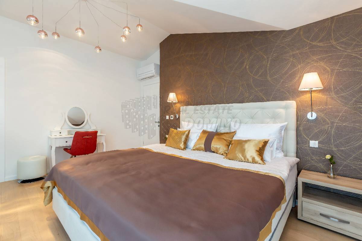 Casa Malinska, Malinska-Dubašnica, 281m2