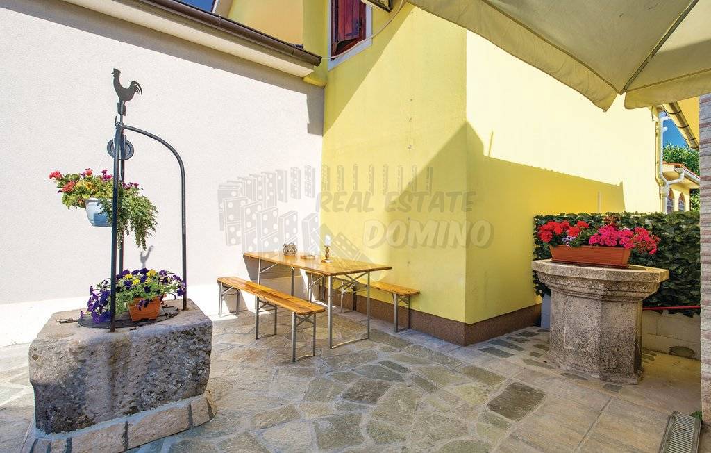 Bella casa con piscina! L'isola di Veglia!