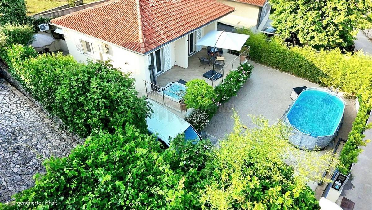 Seconda linea verso il mare! Casa indipendente! L'isola di Krk!