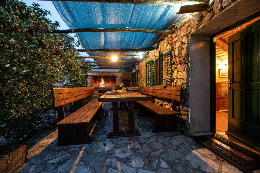 Casa Dobrinj, 225m2