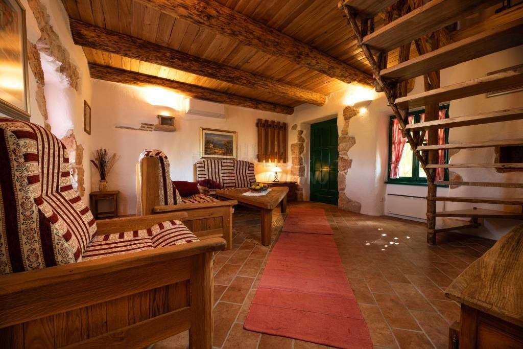 Casa Dobrinj, 225m2