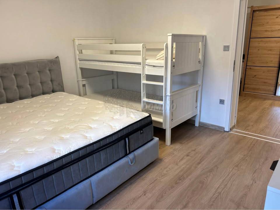 Casa indipendente con giardino! Isola di Veglia