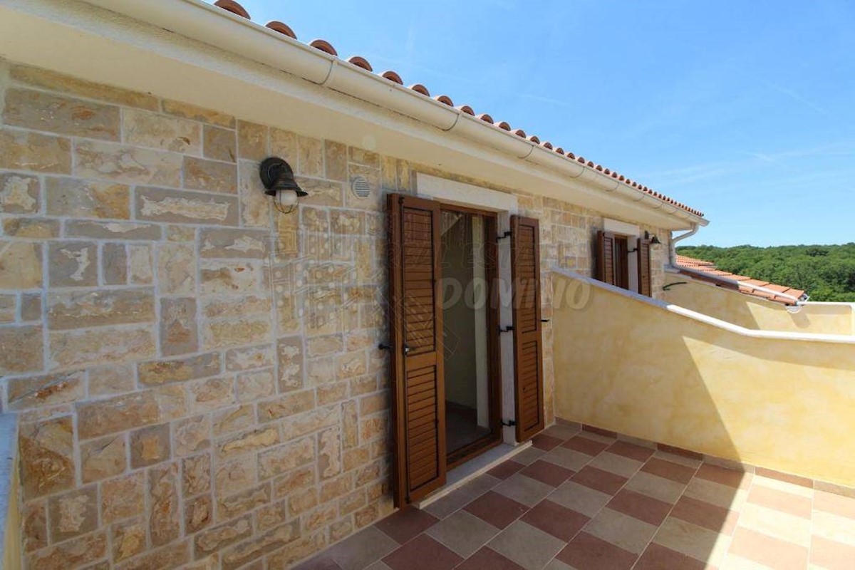 Villa mediterranea unica con piscina, sauna e ampio giardino!