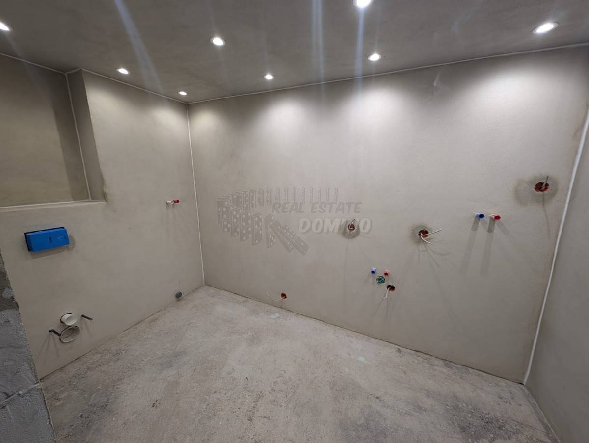 Seconda linea verso il mare! Casa indipendente! L'isola di Krk!