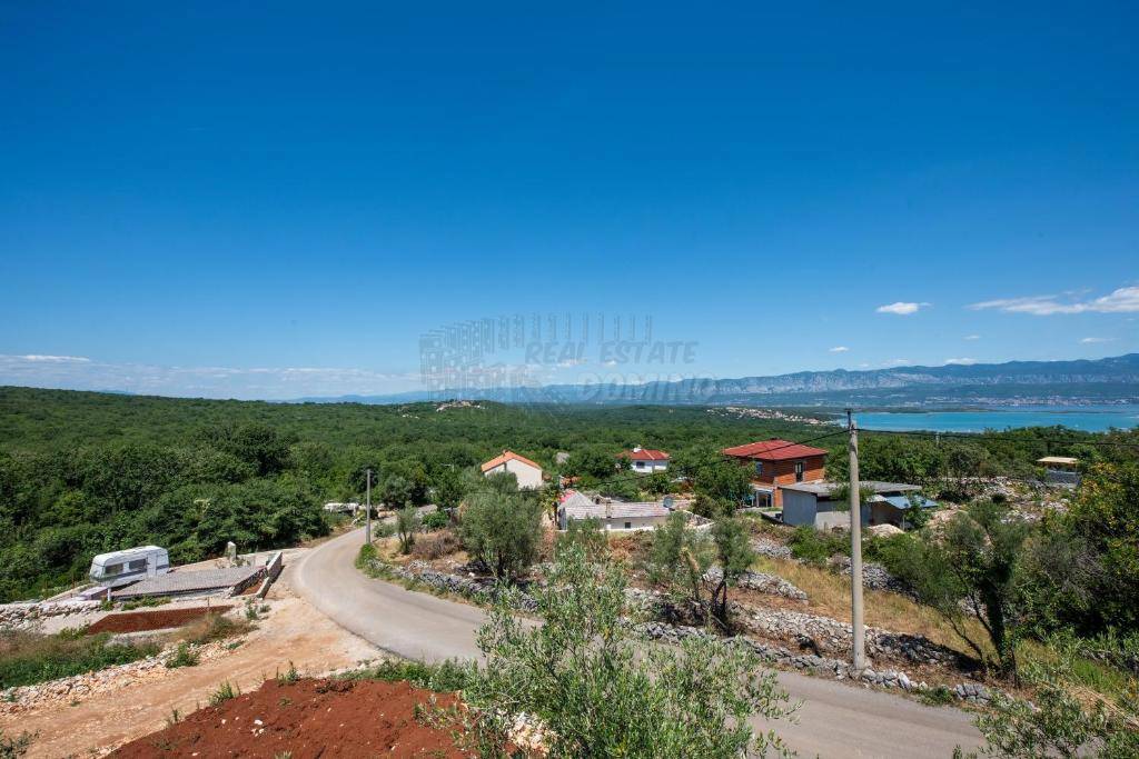 Villa mediterranea unica con piscina, sauna e ampio giardino!
