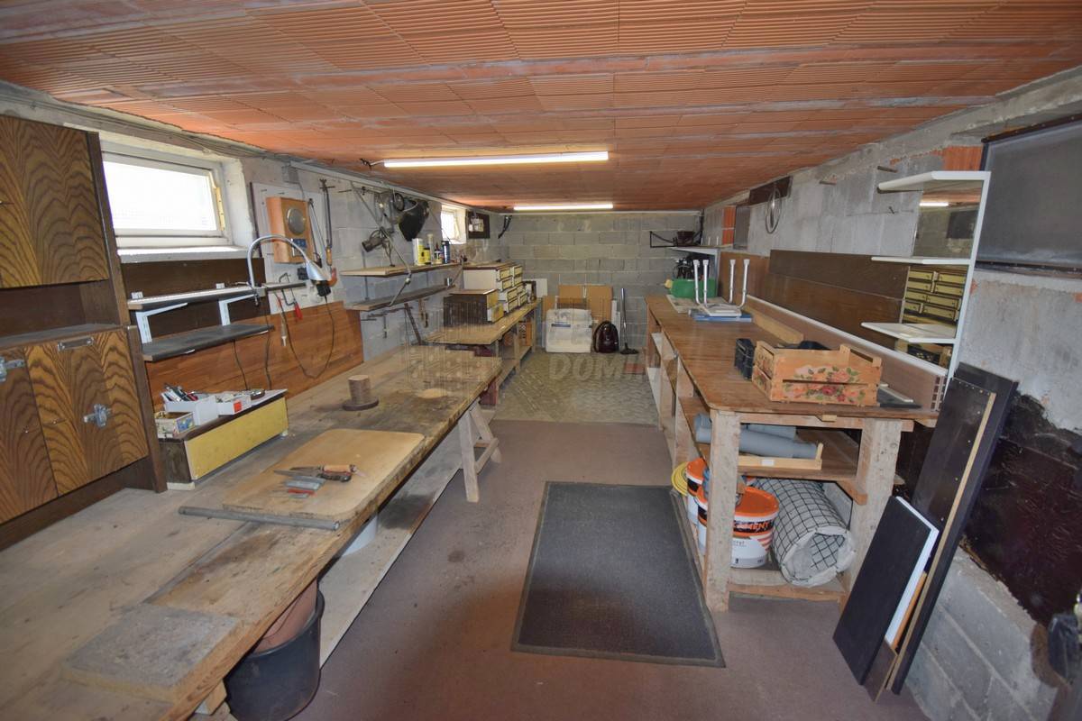 Bellissima casa con 2 appartamenti e garage!! Isola di Krk