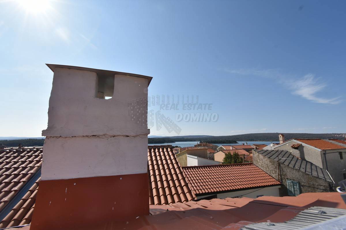 Splendida casa antica in pietra ristrutturata! Punat!