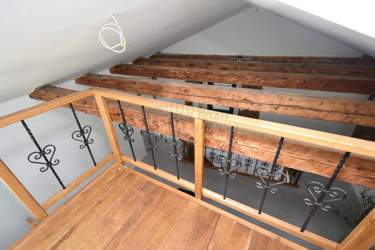 Splendida casa antica in pietra ristrutturata! Punat!