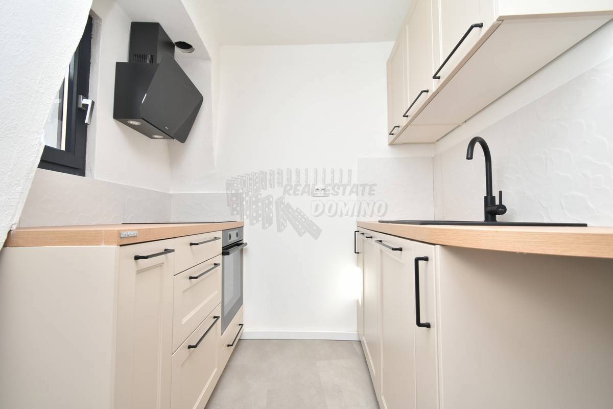 Splendida casa antica in pietra ristrutturata! Punat!