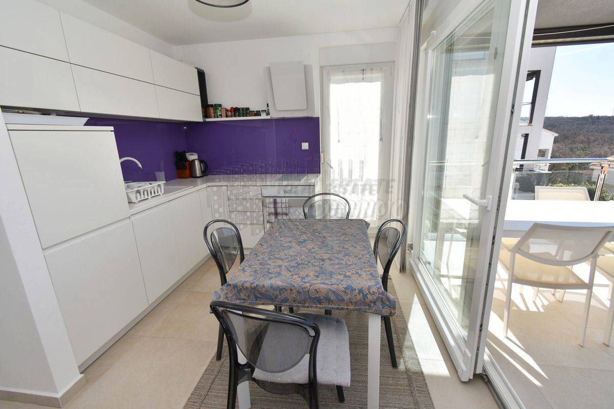 Appartamento Njivice, Omišalj, 71m2