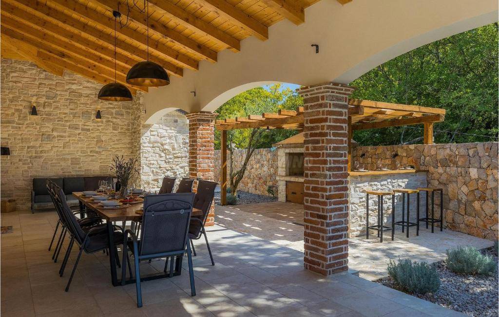 Una villa unica sull'isola di Veglia!